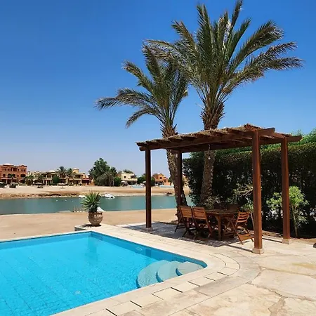 Nayah Stays, Lagoons Beach, Paradise 3 Ensuite With Private Pool Hurghada Exterior photo